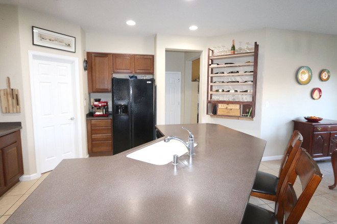 Kitchen with Island Seating